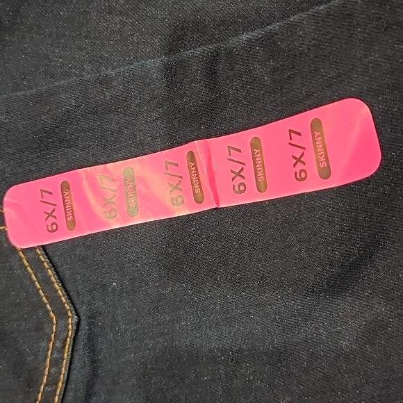 NWT girl jeans - Picture 5 of 6